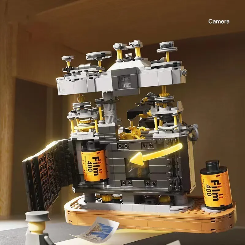 1030PCS Retro Camera Assembled Building Blocks High Simulation Film Slr Camera Bricks Toys Model Decoration Kids Christmas Gifts - Image 4